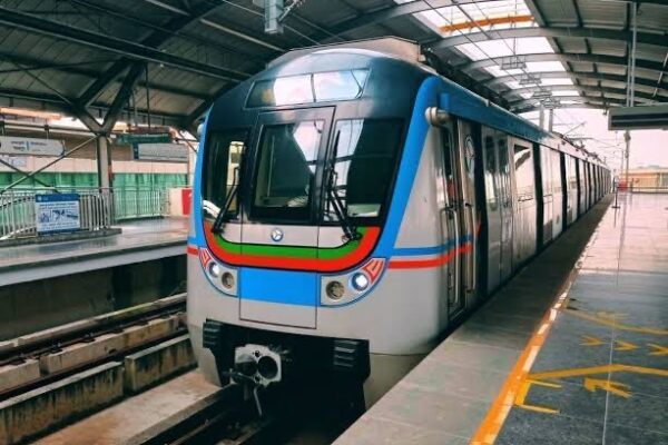 Hyderabad Metro Discontinues Discount and Holiday Card, Sparking Commuter Discontent